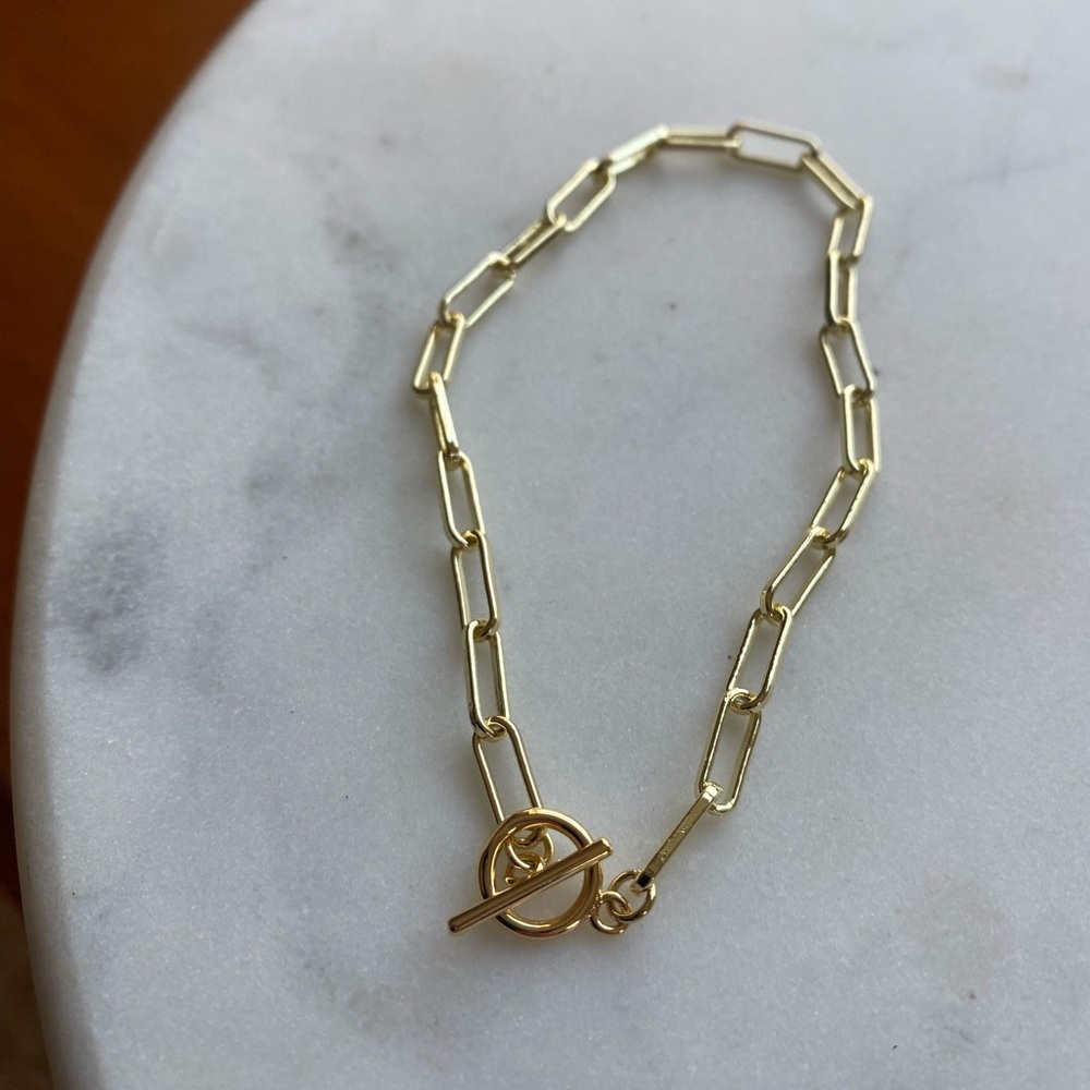 Minimalist Chic Gold Plated Paperclip Bracelet with toggle